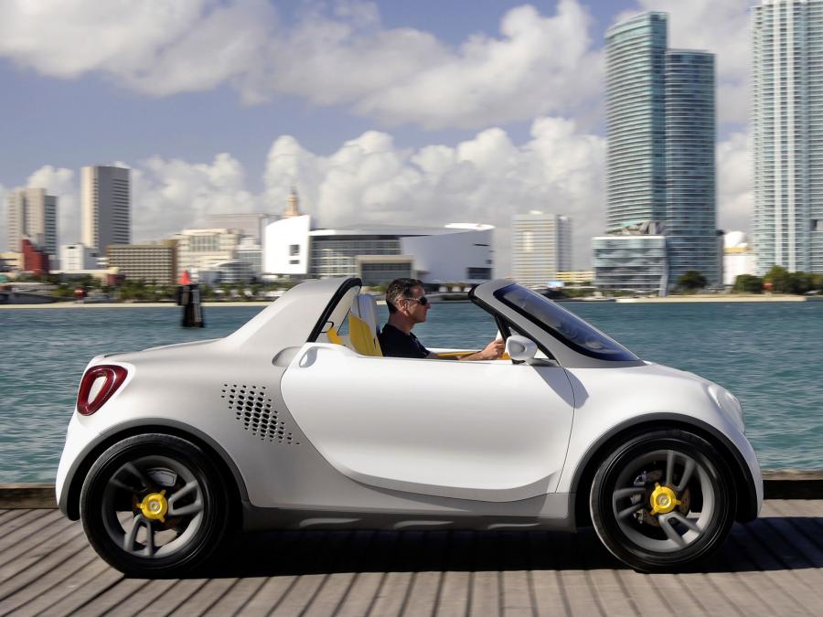  Smart For-Us Concept 2012 года  (фото 2 из 16)